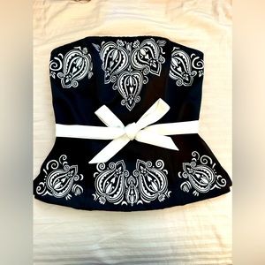 White House / Black Market Embroidered   Bustier